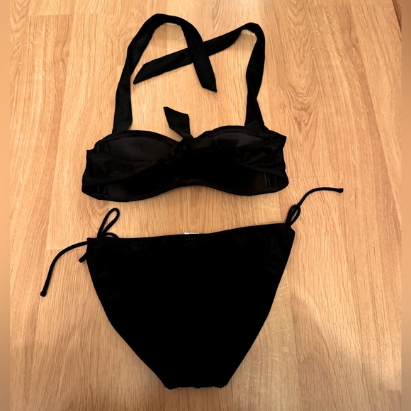 Black bikini set, size large - Picture 1 of 5
